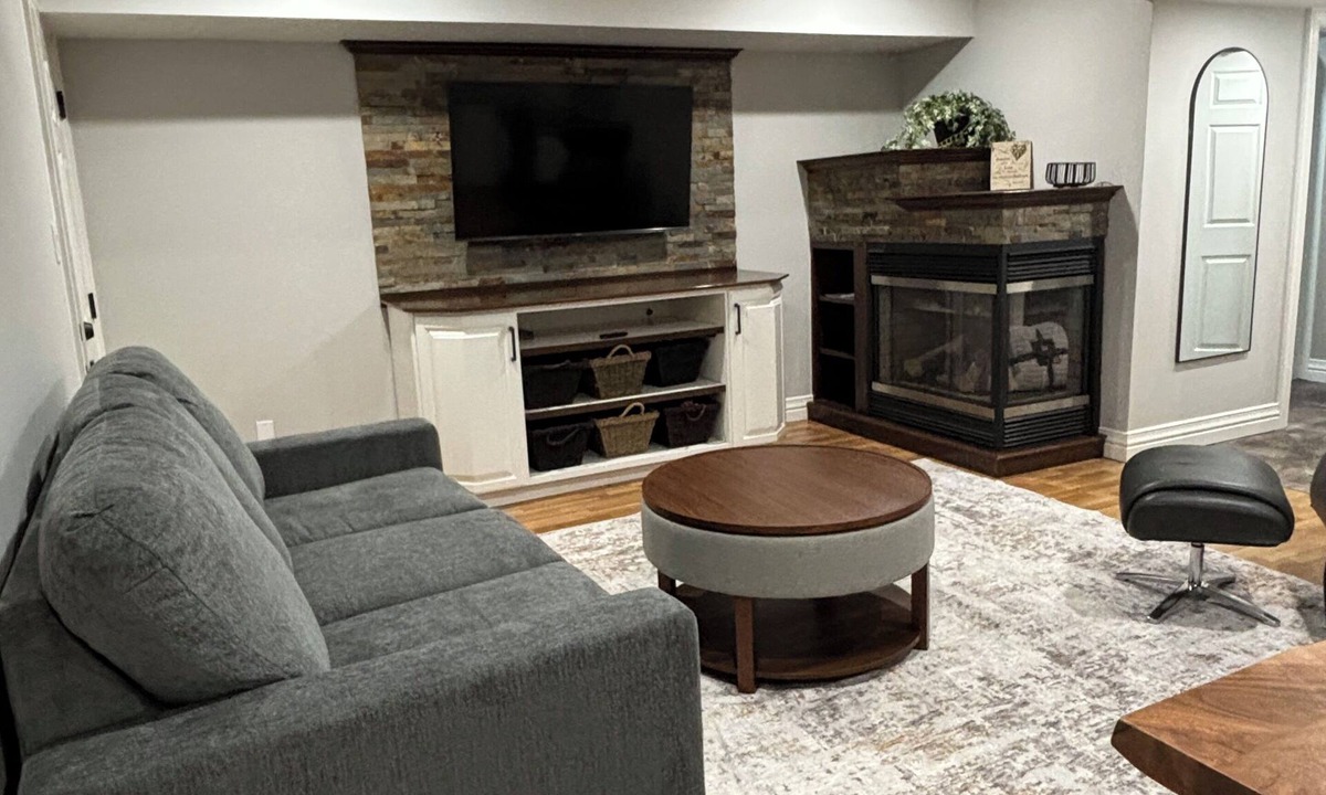 Rideau Lakes Apartment | 1 BR Executive Suite Professionally Designed Interior
