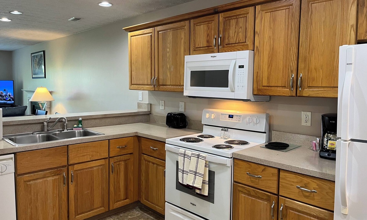 Dublin Apartment | 2-bedroom apartment furnished, WiFi in wonderful Dublin, just off Brand Road!