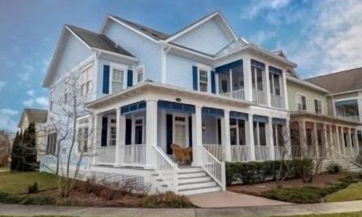 Long Neck House | 27587 S Nicklaus - beautiful home in The Peninsula ~