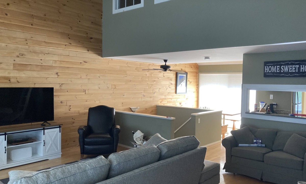 Warren Condo | 3 bedroom four season condo one mile from Sugarbush
