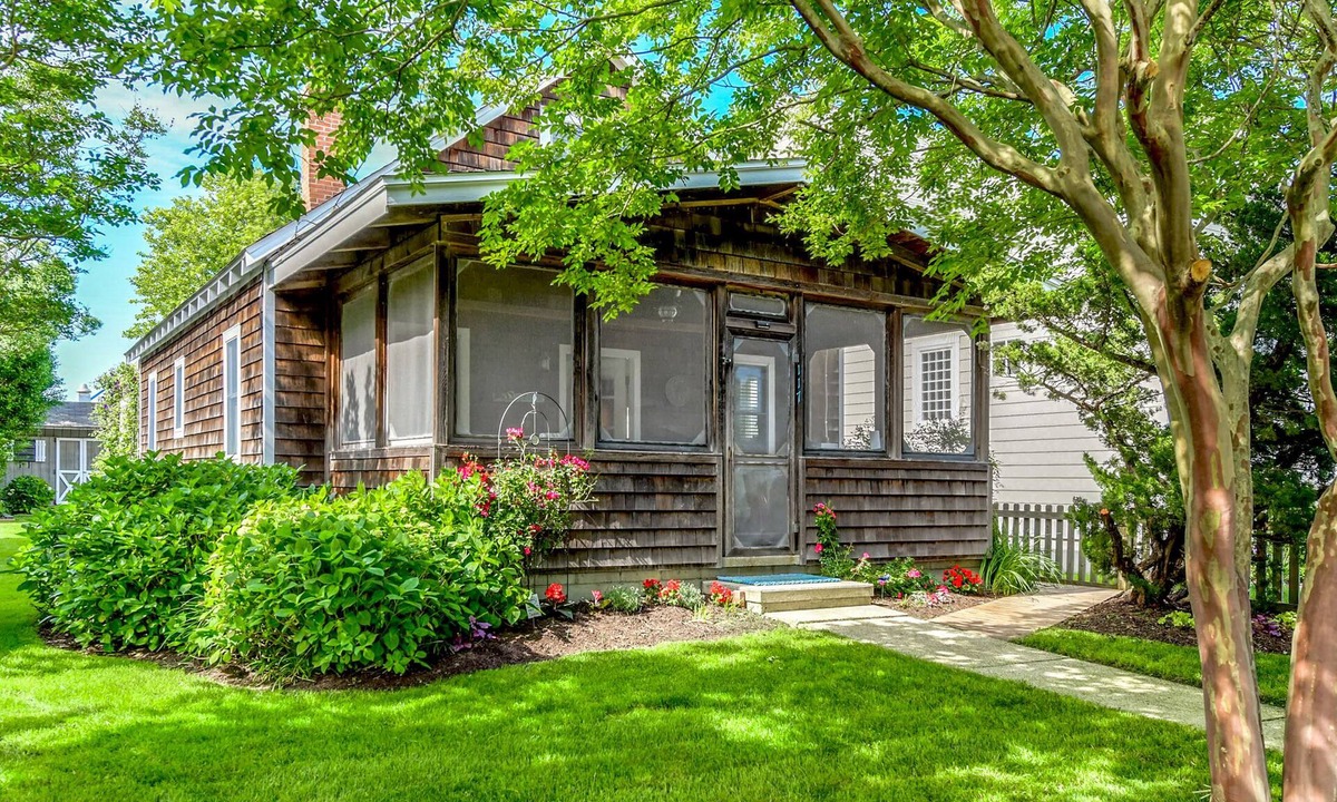 Bethany Beach Cottage | 30% DISCOUNT FOR THE WEEK OF 5 SEP TO 12SEP Original Beach Styled Cottage