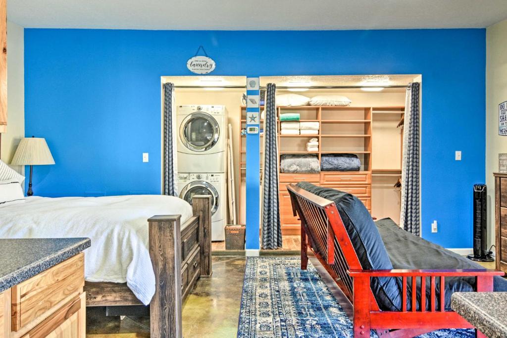 North Albuquerque Acres Apartment | Albuquerque Studio with Shared Pool & Fire Pit!