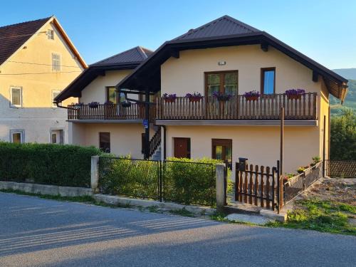 Otocac Apartment | Apartman Nika