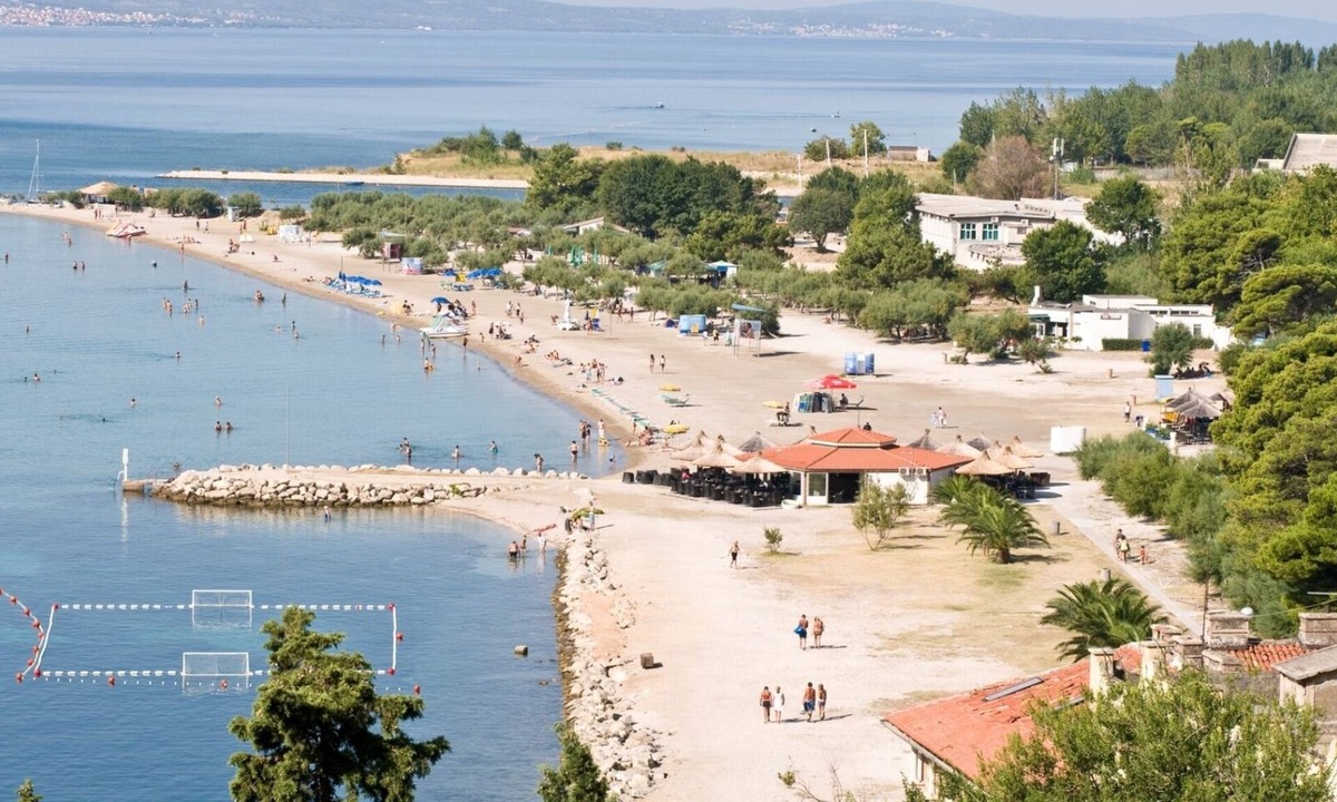 Ruskamen Apartment | Apartment in Lokva Rogoznica with Seaview, Terrace, Air condition, Dishwasher (4184-1)