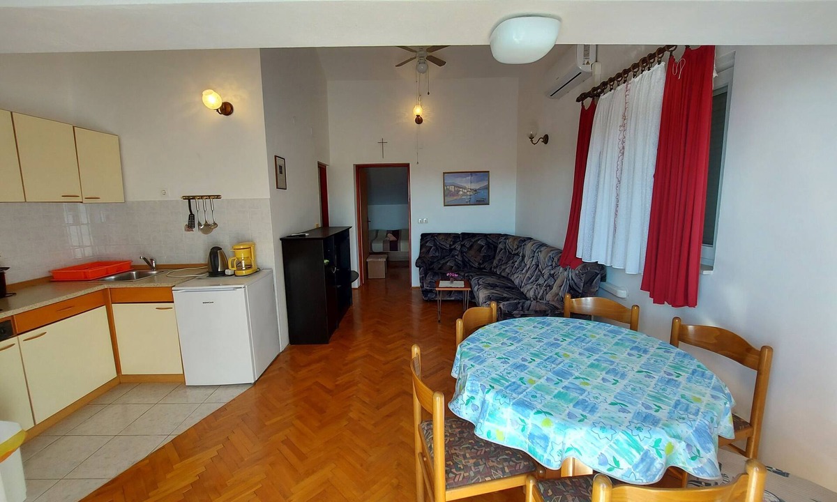 Jadranovo Apartment | Apartments Franjo (80861-A4) - Jadranovo (Crikvenica)