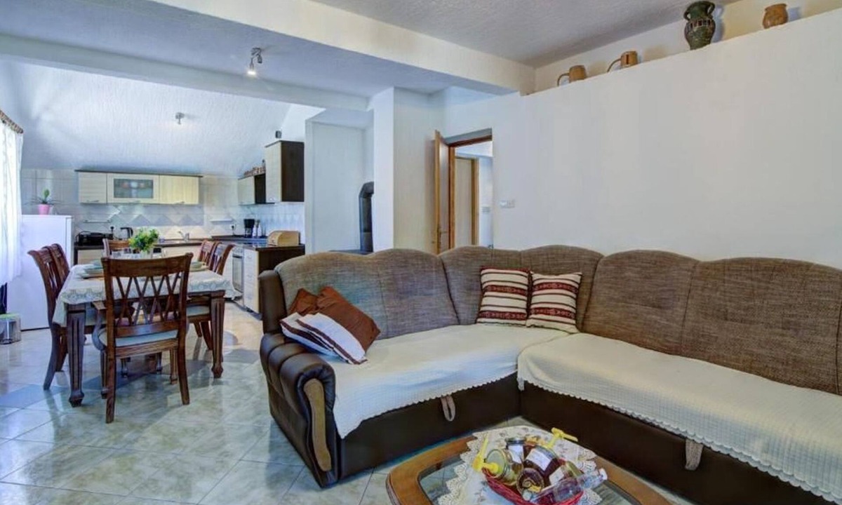 Senj Apartment | Apartments Velebit house (98911-A1) - Biljevine