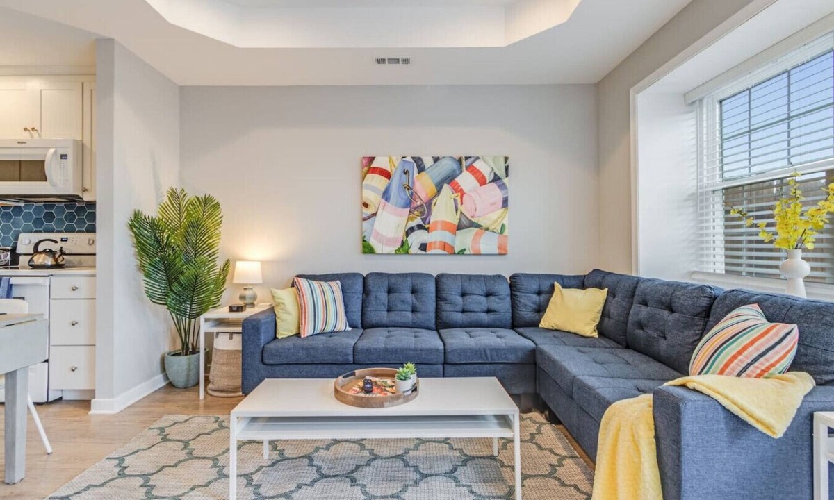 Lewes Condo | Beach Sunset: Walk to Dining, Shopping & Beaches