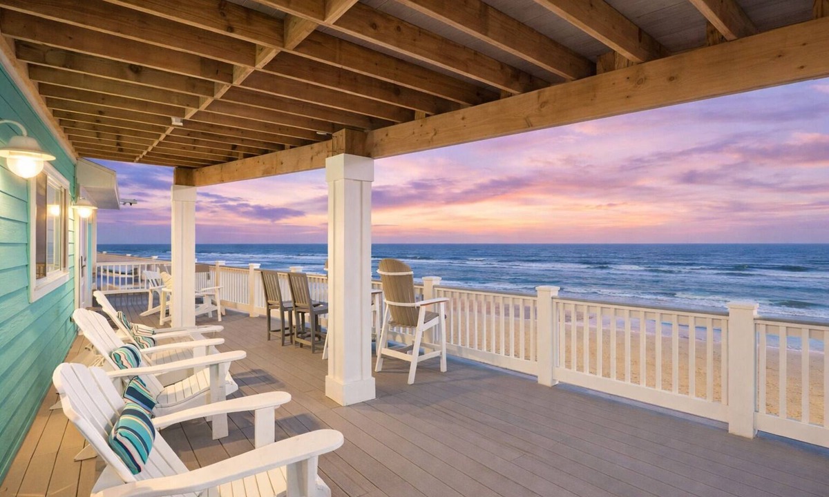 Pirates Beach House | Beachfront Designer Retreat | Pirates Beach, Galveston