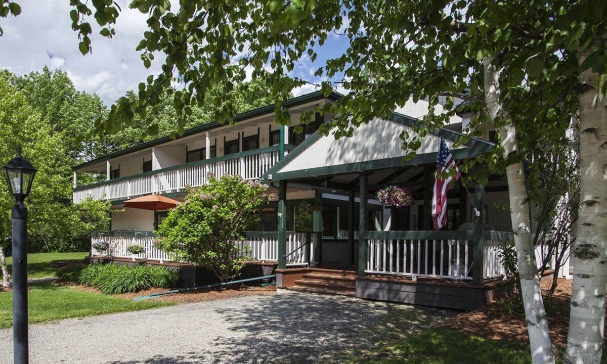 Warren Apartment | Beautiful studio unit at resort, sleeps 2