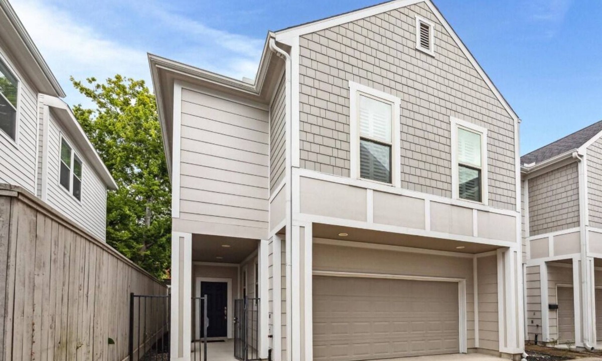 Washington Ave./ Memorial Park House | Best Location near Downtown/The Heights