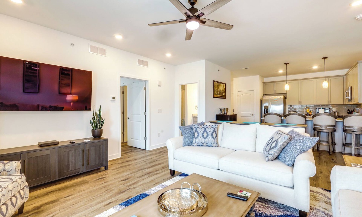 Rehoboth Beach Condo | Bright Lewes Condo w/Balcony, 7 Mi to Beach!