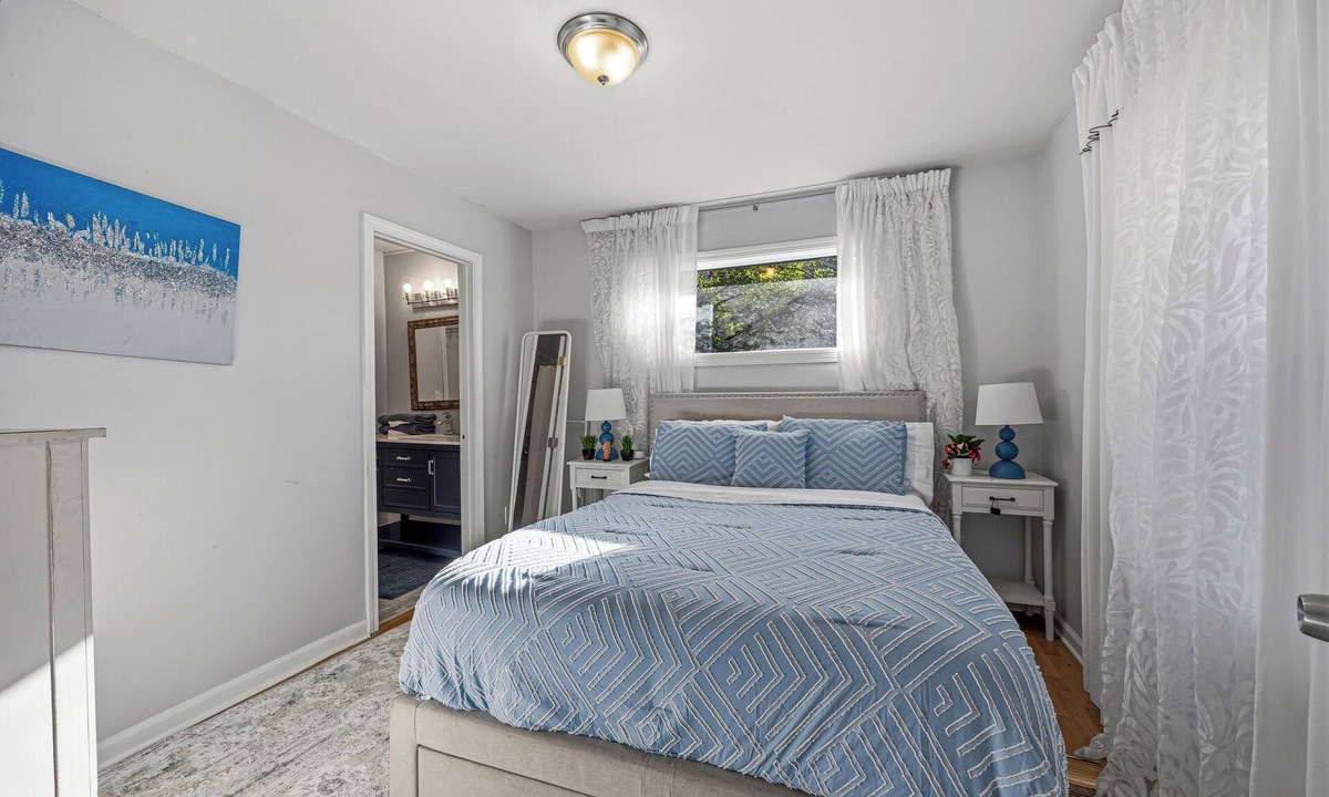 Hapeville House | Charming 3-bedroom house in cool Hapeville neighborhood