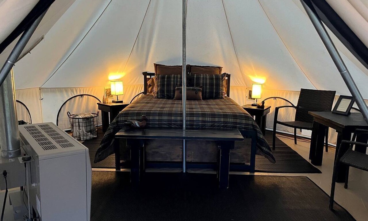 Turner RV Rental | Charming Bell Tent Fantastic for a Cozy Glamping Experience in Turner, Maine