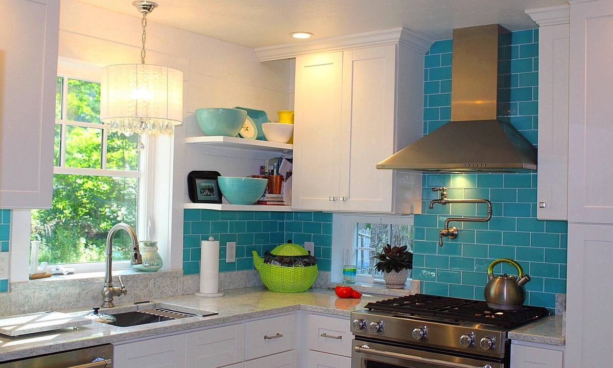 Kennebunk House | Charming cottage apartment, private, quiet and sparkling clean. 1 bedrm 1 bath.
