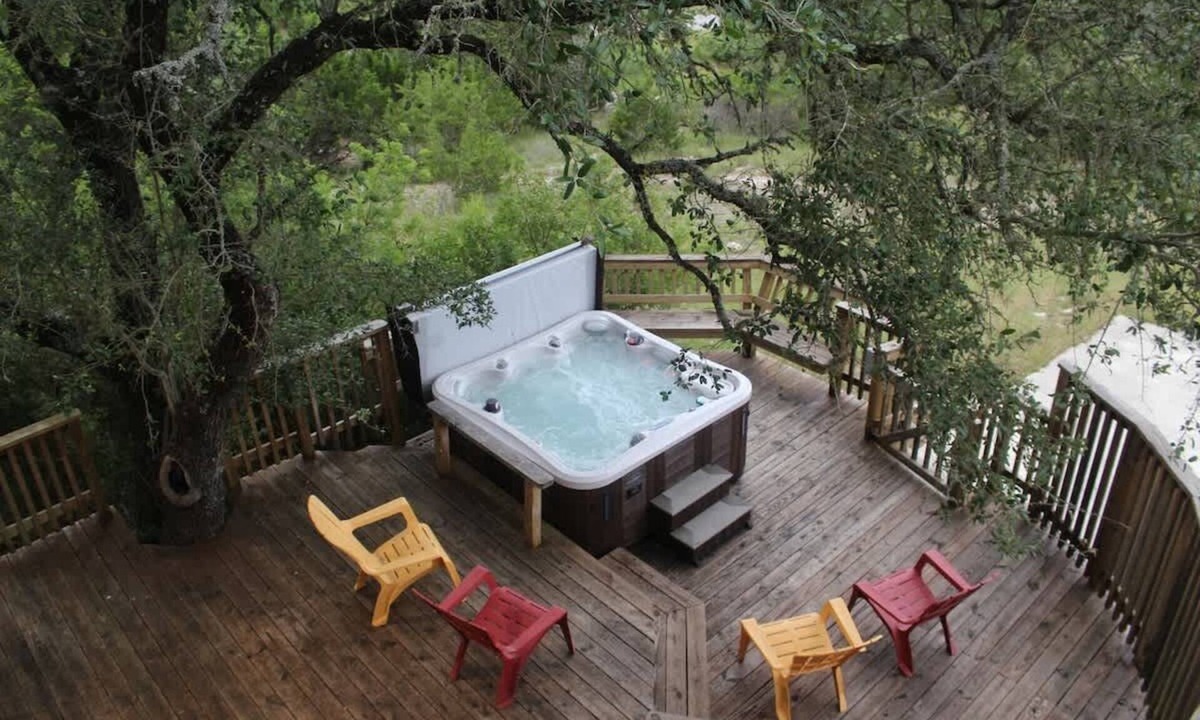 Canyon Lake House | CL 1233 Villa at Canyon Lake