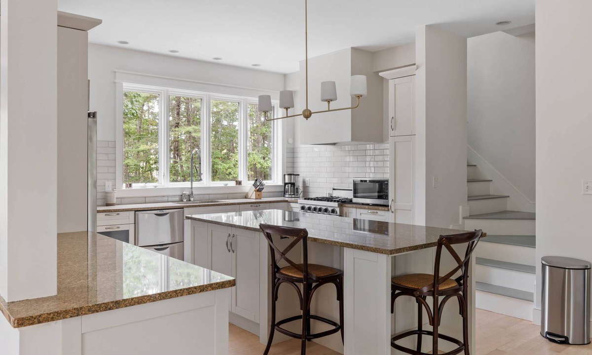 Cape Porpoise House | Coastal Cape Porpoise Sanctuary