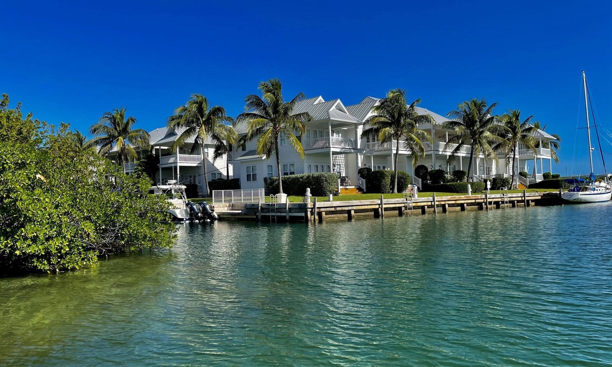 Marathon House | Coral Lagoon #13: Heated Pool, Views, easy Gulf & Atlantic Access via Vaca Cut