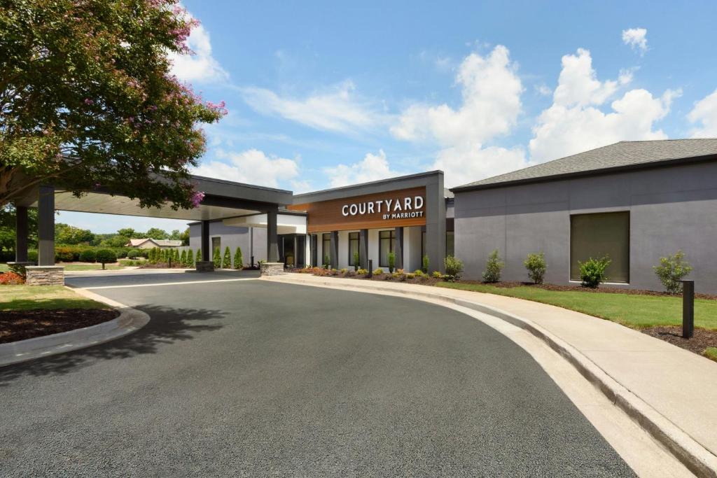 Gwinnett Place Hotel | Courtyard by Marriott Atlanta Duluth/Gwinnett Place