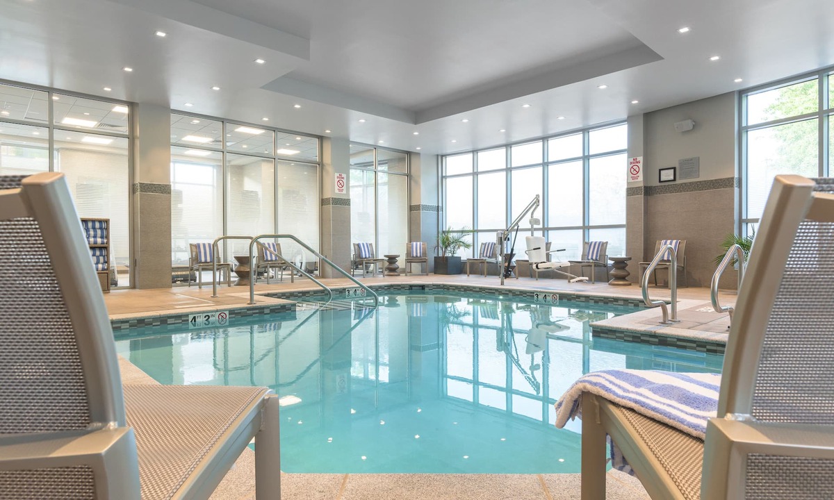 Edgewater Hotel | Courtyard by Marriott Edgewater NYC Area