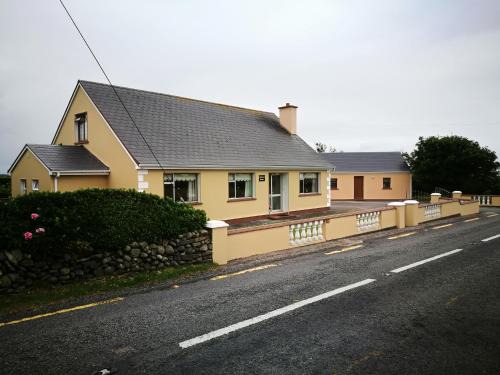 Creegh House | Danubio Guest Accommodation