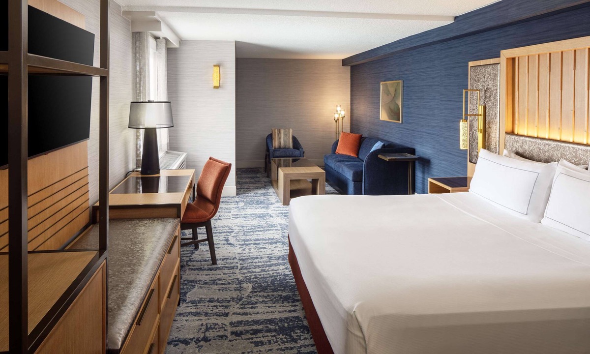 Downtown Hotel | Doubletree by Hilton Washington DC Silver Spring