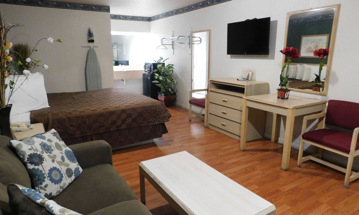 Eagle Pass Hotel | Eagle Pass Inn