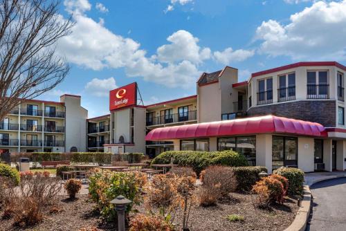 Rehoboth Beach Hotel | Econo Lodge Inn & Suites Rehoboth Beach