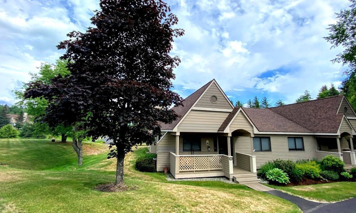 Carroll Cottage | Fantastic Accommodation in Bretton Woods on a Golf Course