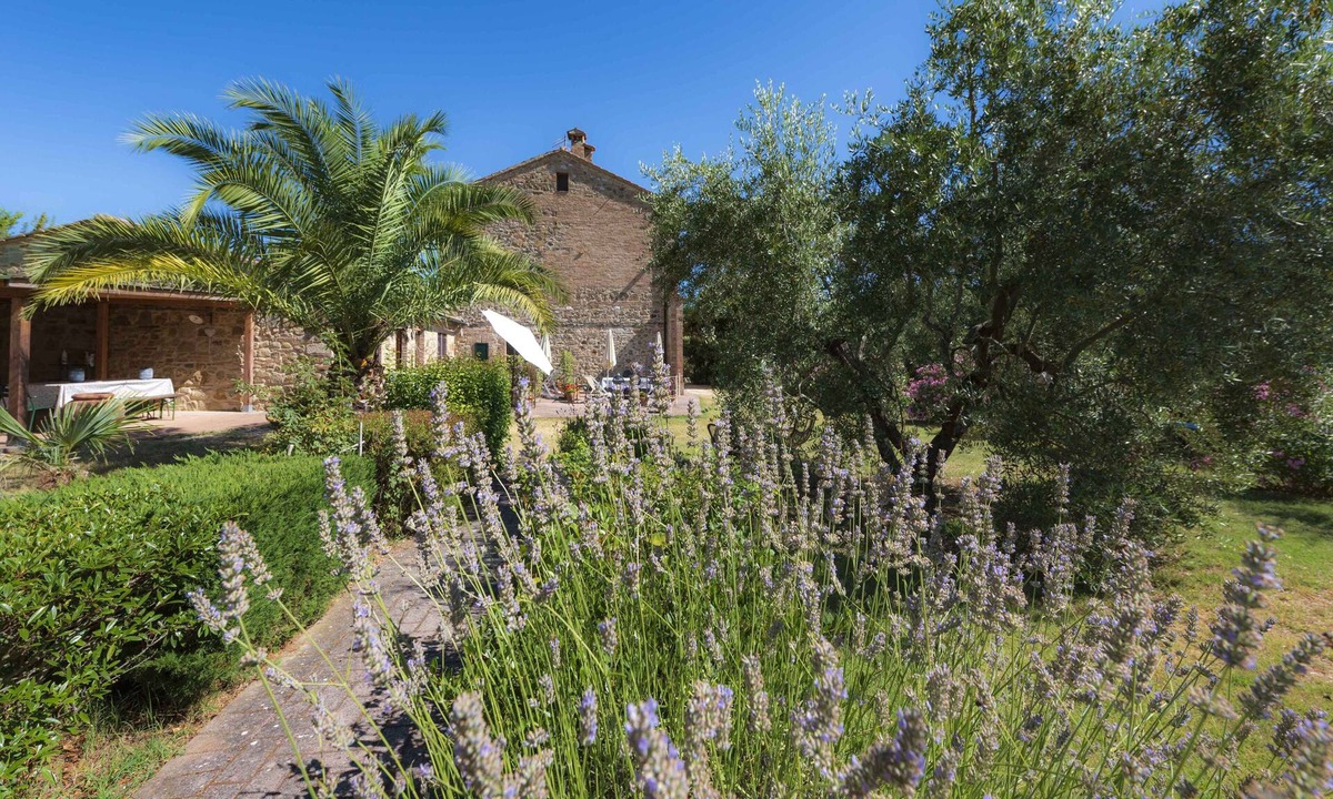 Radicondoli House | FRANTOIO -IL VECCHIO MULINO TOSCANA