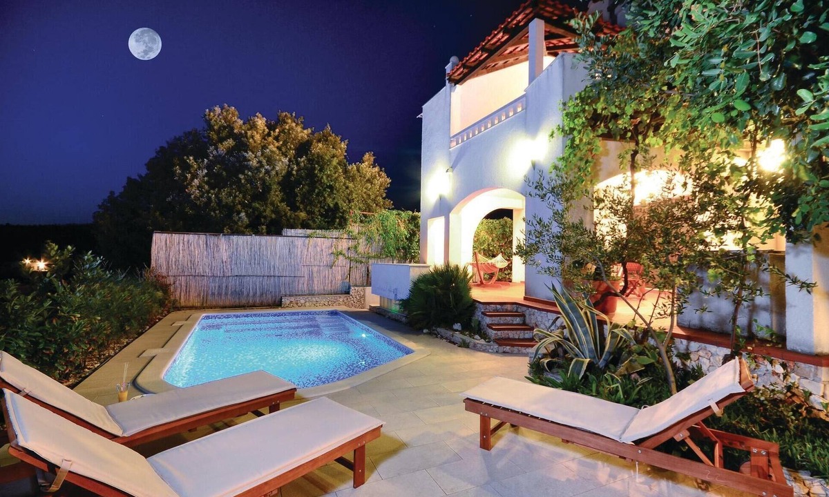 Dvornica House | Gorgeous home in Kanica