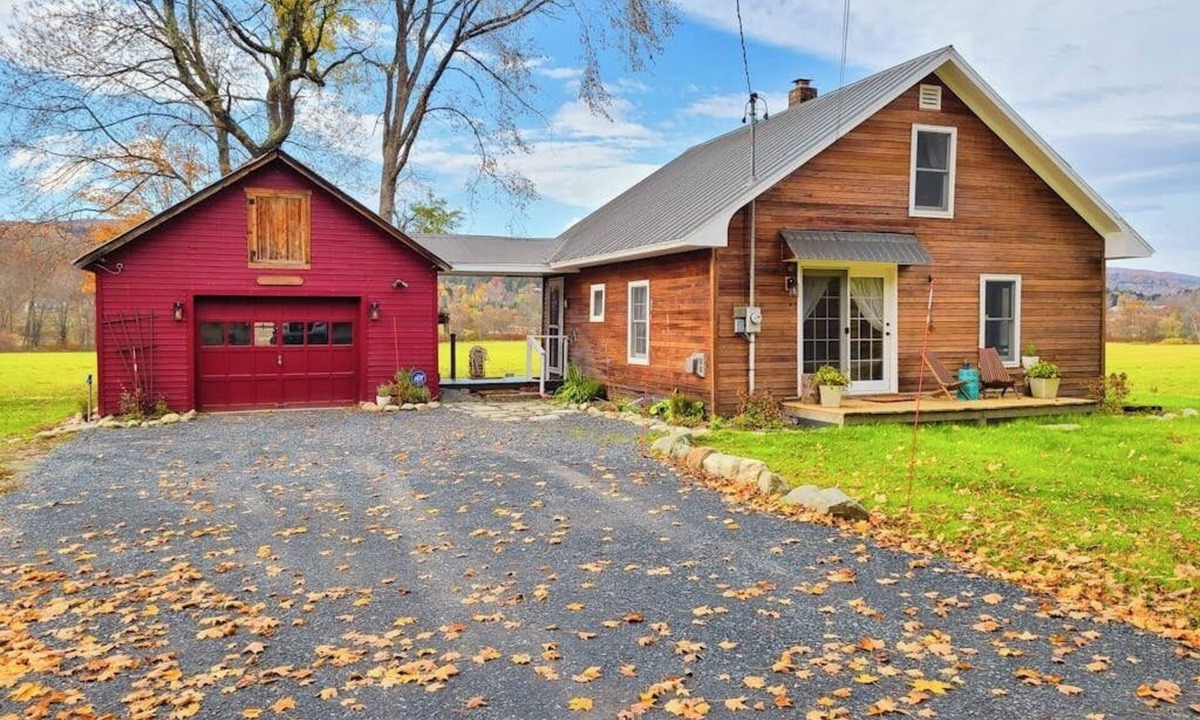 Waitsfield House | Historic home on 1 acre with snowmobile trails in backyard & mountain views