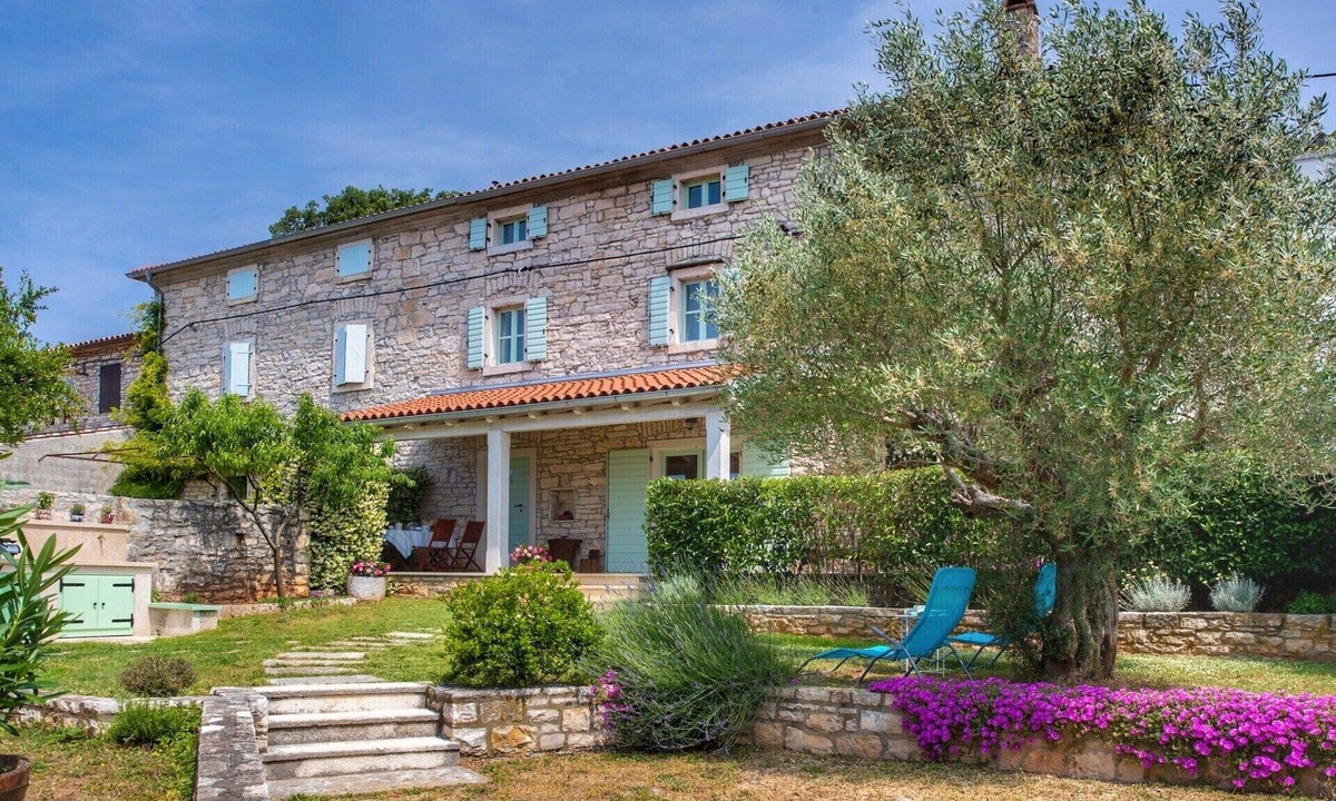 Rovinjsko Selo House | Istrian stone house for 4 near Rovinj