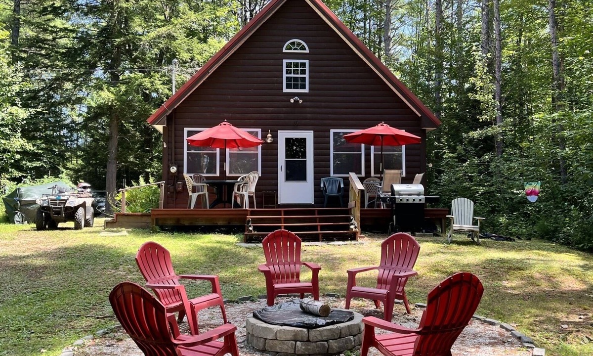 Denmark Cabin | Knotty pine log cabin - boating, fishing, ATV trails and hiking!