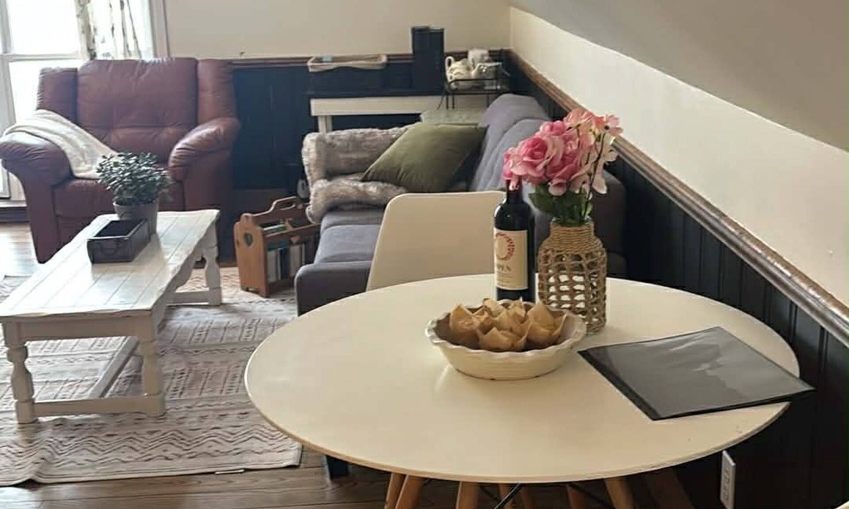 St Andrews West House | Loft on hobby farm with sauna and Hottub