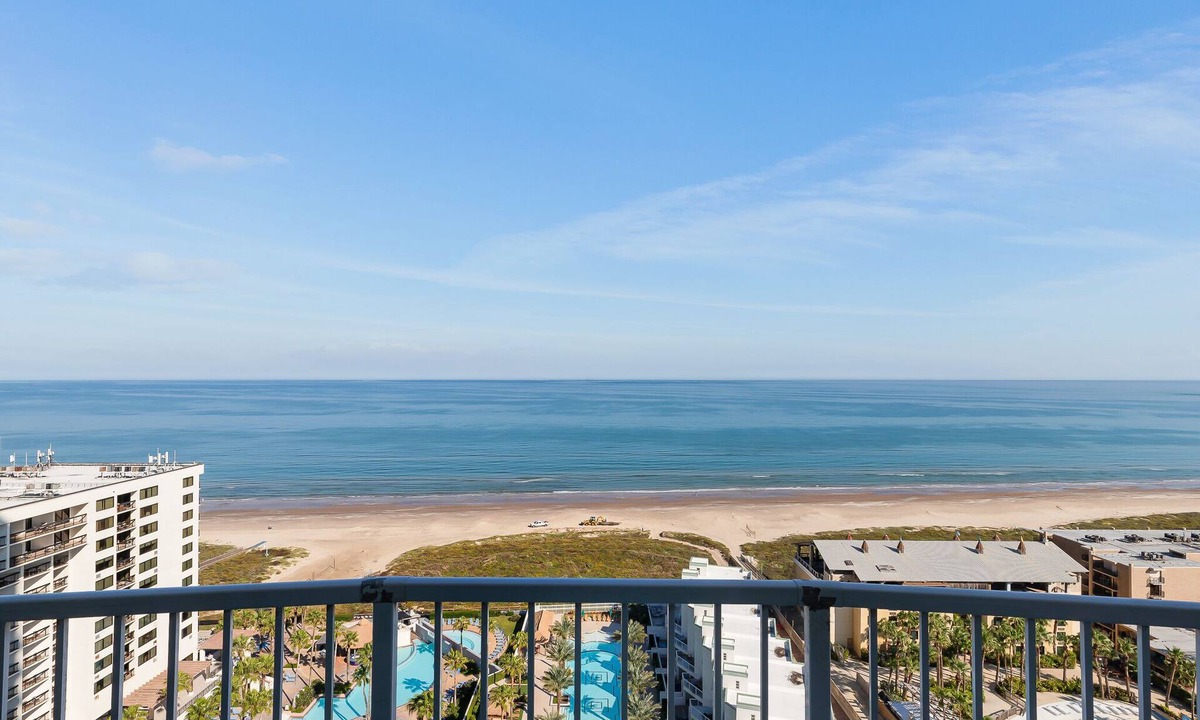 South Padre Island Condo | Luxurious 17th Floor Sapphire With the Best Views