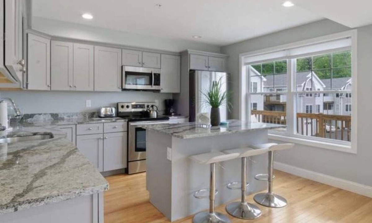Wells Condo | Make your summer memories here!