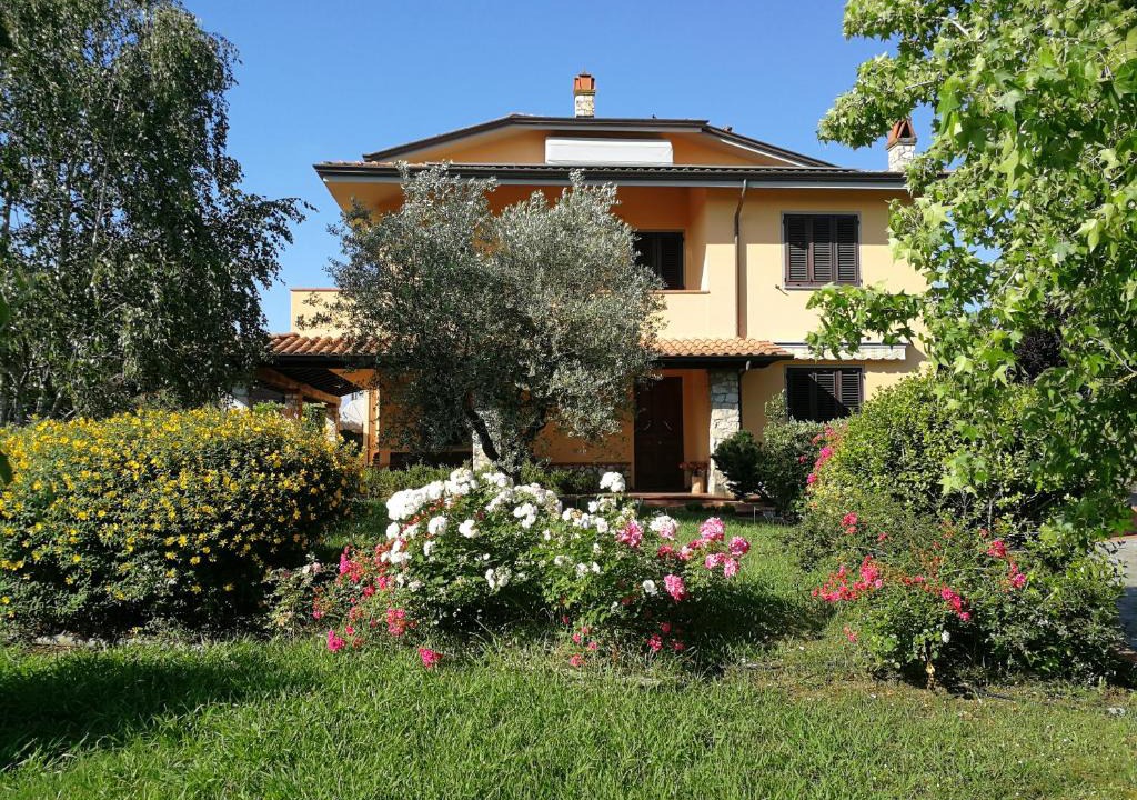 Montecarlo Bed & Breakfast | mansarda sulla francigena