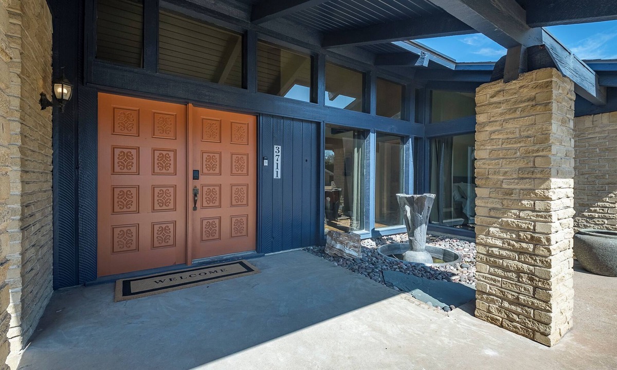 Dallas House | Private Getaway Oasis in Dallas