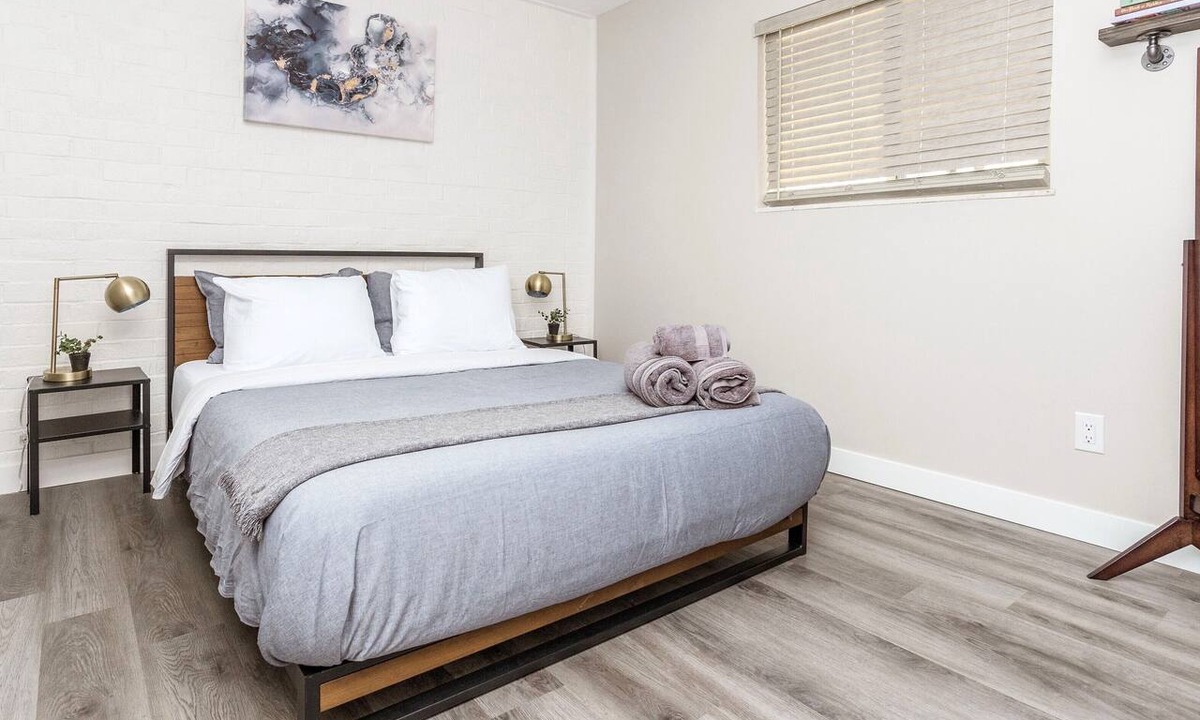 University District Apartment | PrivateParking/Entrance OSU/ExpoCentr 6B Renovated
