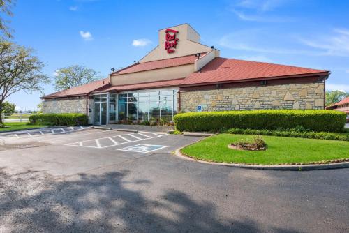 Grove City Hotel | Red Roof Inn Columbus - Grove City