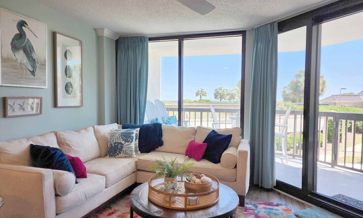 Litchfield by the Sea Condo | Sandpiper CRC1B - Beautiful Condo, Private Stairs to Pool