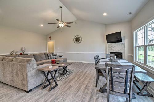 Cape Charles House | Spacious Home < 1 Mi to Kiptopeke State Park!