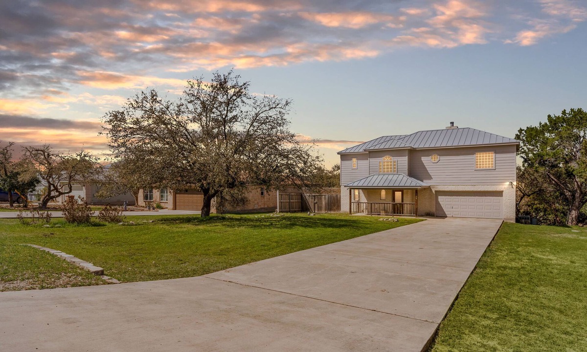 Canyon Lake House | Spacious Ranch Lake Retreat: Hot Tub, Tesla Charger