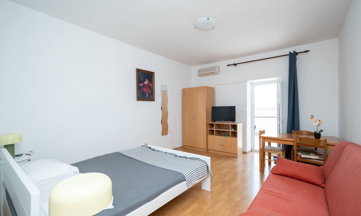 Zubovici Apartment | Studio flat with a swimming pool Zubovići, Pag (AS-9365-b)