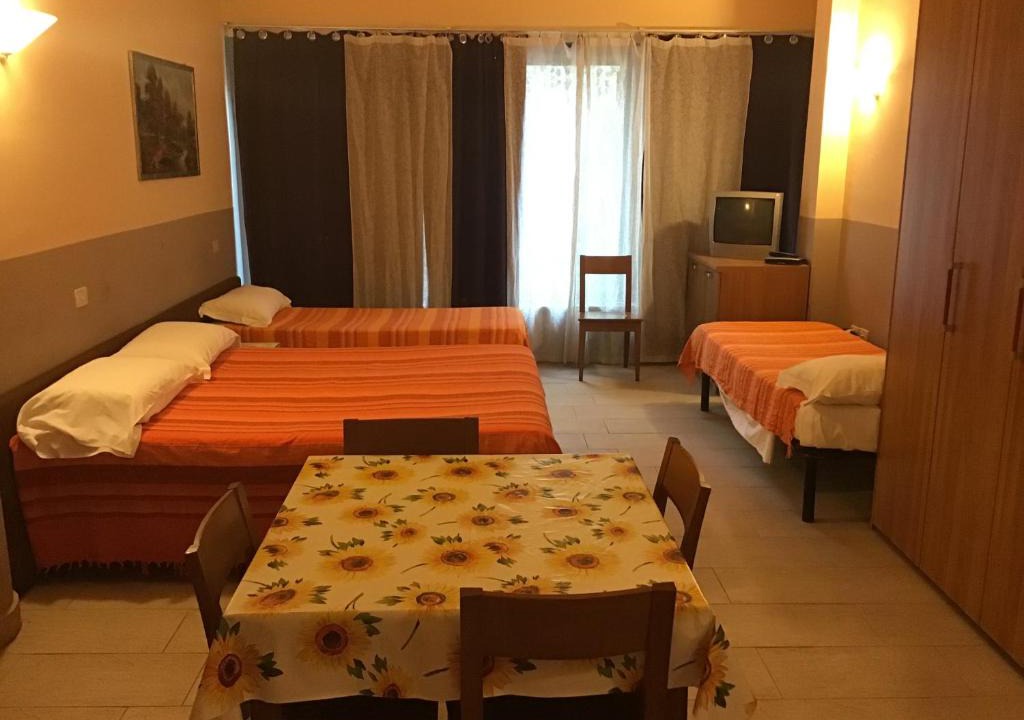 Santa Maria Novella Apartment | Studio for 4 persons