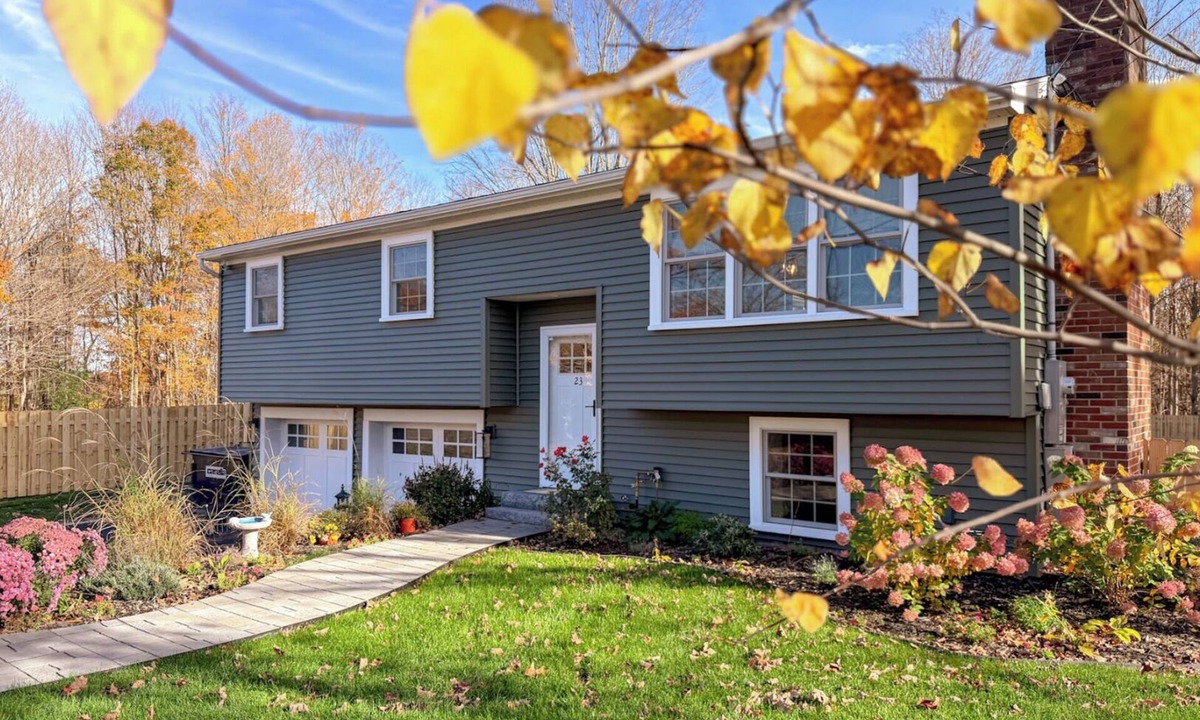 Kittery House | Stylish Kittery Retreat w/Hot Tub & Game Room
