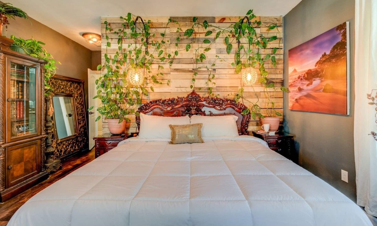 East Ocean View House | The Anchor ⭐️ 4BR Beach House w Balcony & King Bed