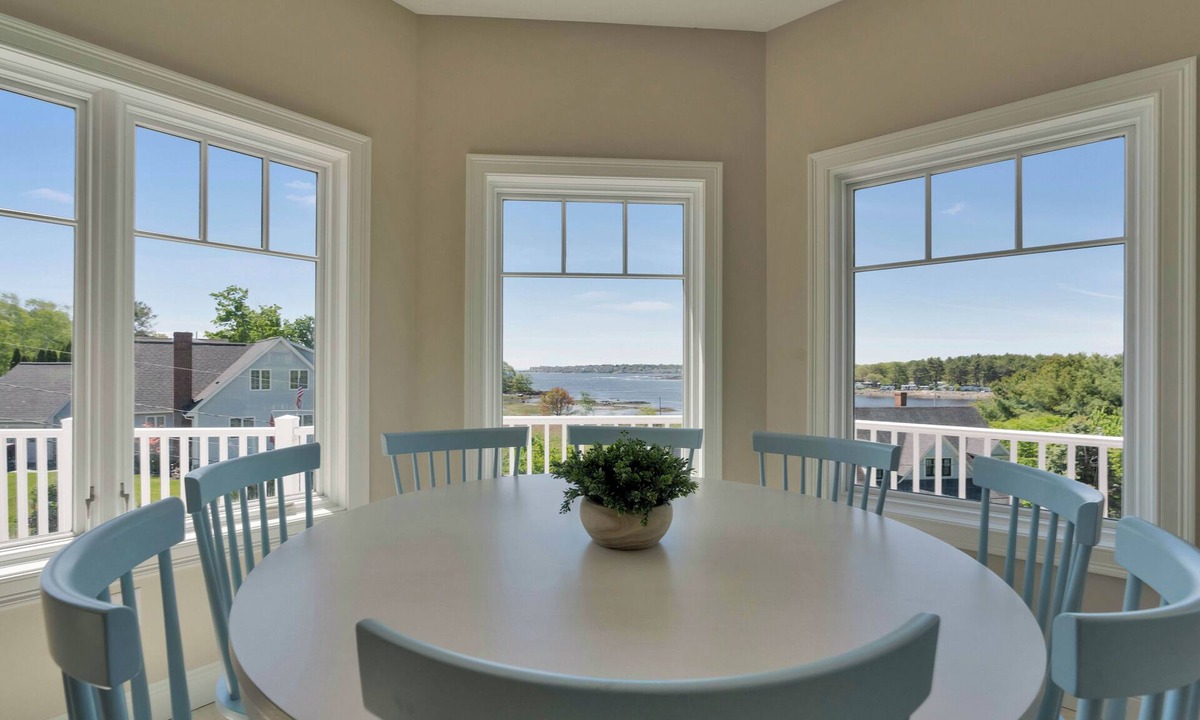 Cape Neddick House | The Hill is a Luxury 5-bedroom retreat with panoramic ocean views from almost every room, just 0.2 miles from Cape Neddick Beach. One-level living with ramp access, roll-in showers, and grab bars makes it ideal for multigenerational beach stays.