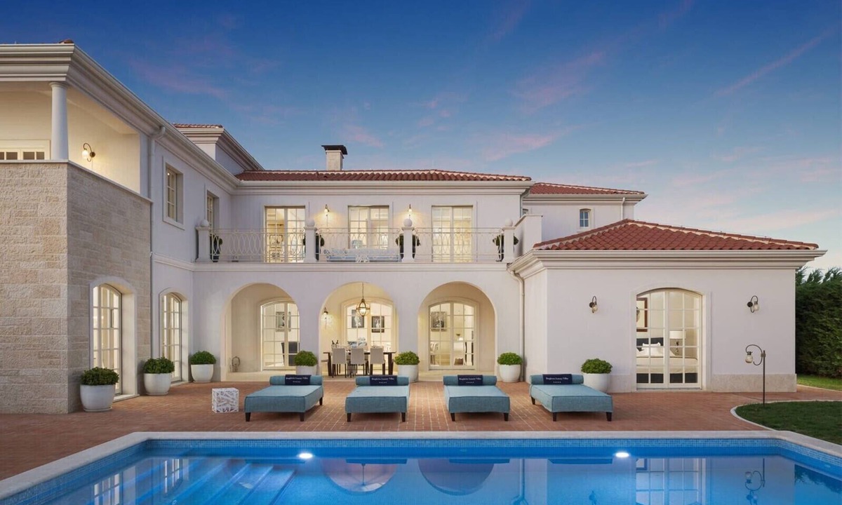 Vabriga Villa | Villa Ralph – The Luxury Hideaway Luxury villa for up to 8 guests with heated private pool near the Adriatic coast.