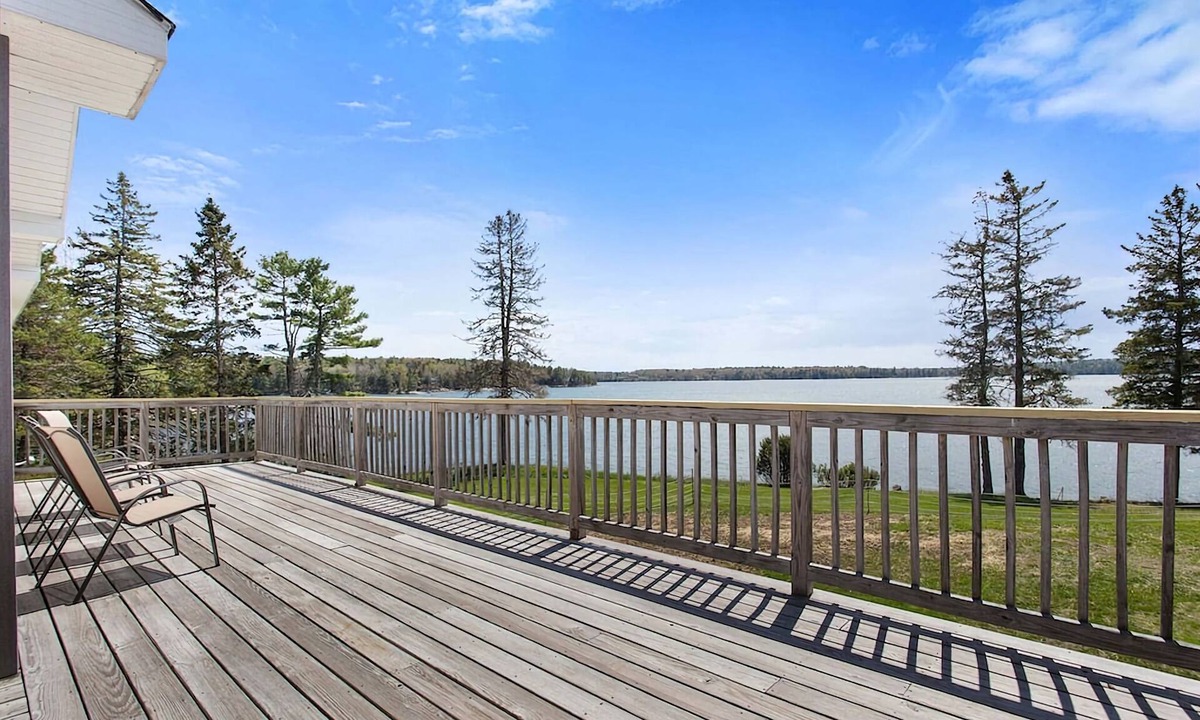Franklin House | Waterfront Retreat 3BR/2BA on Taunton Bay. Located near Acadia National Park.